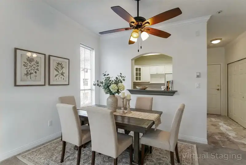 330 2995 PRINCESS CRESCENT - photo 2 of 37