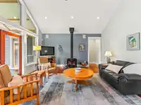 8997 MCALLISTER ROAD - thumbnail 6