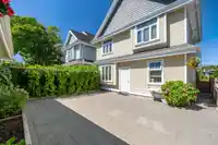 1178 E 12TH AVENUE - thumbnail 1