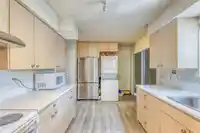 920 HARRIS AVENUE - thumbnail 13