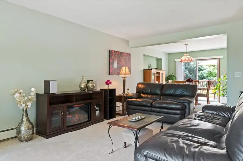 11523 BONSON ROAD - photo 4 of 25