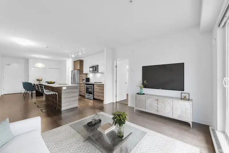 308 10581 140 STREET - photo 1 of 29