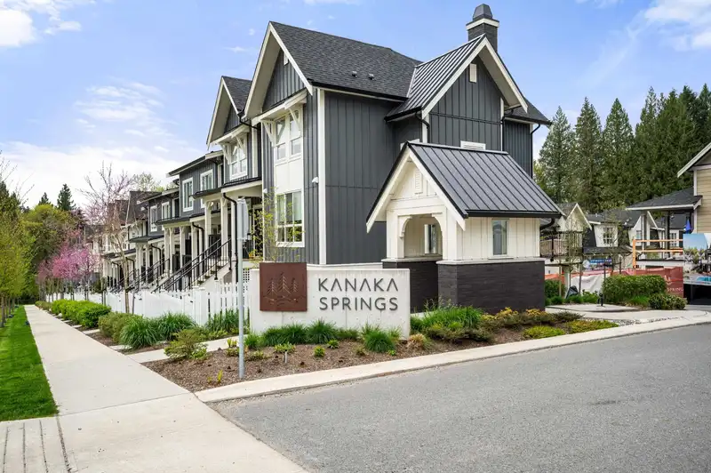 154 24951 112 STREET - photo 1 of 29