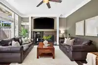 7039 200B STREET - thumbnail 8