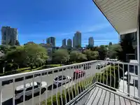 307 5127 IRVING STREET - thumbnail 1