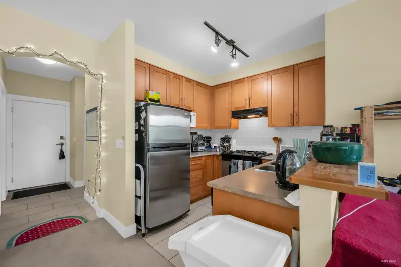 307 2083 W 33 AVENUE - photo 4 of 27