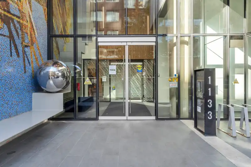 1405 1133 HORNBY STREET - photo 3 of 27
