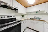 538 9651 GLENDOWER DRIVE - thumbnail 13