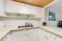 538 9651 GLENDOWER DRIVE - thumbnail 14