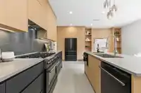 1 2091 E 20TH AVENUE - thumbnail 7