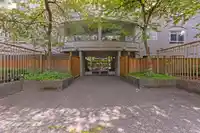 206 7475 138 STREET - thumbnail 1