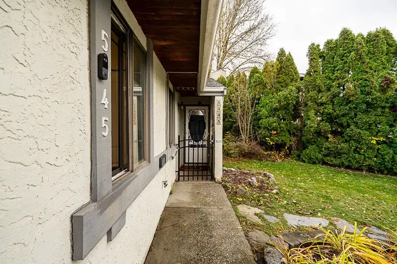 5345 199 STREET - photo 3 of 32