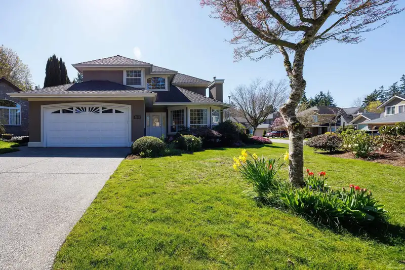 2244 140A STREET - photo 1 of 23