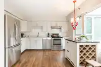 203 3170 GLADWIN ROAD - thumbnail 6