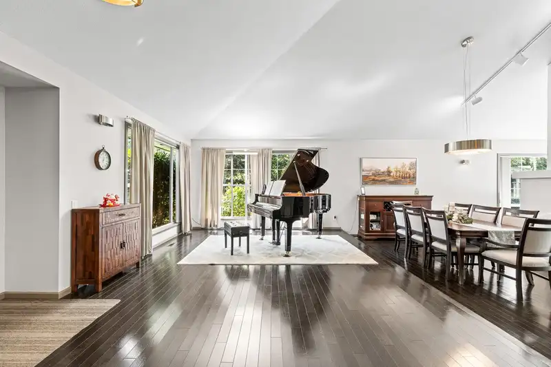 2289 131A STREET - photo 4 of 36