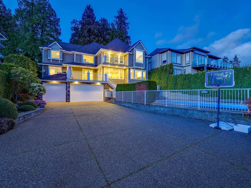 13518 MARINE DRIVE - photo 1 of 10
