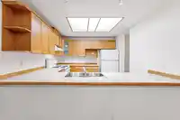 310 11609 227 STREET - thumbnail 32