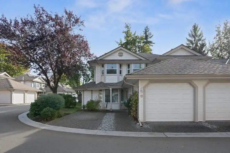 21 9045 WALNUT GROVE DRIVE - photo 1 of 25
