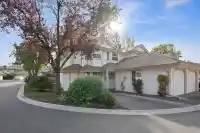 21 9045 WALNUT GROVE DRIVE - thumbnail 2