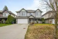 27016 35 AVENUE - thumbnail 1