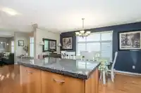 5 7179 201 STREET - thumbnail 18