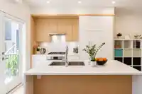 7675 GRANVILLE STREET - thumbnail 6