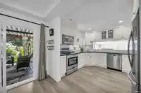 21564 93B AVENUE - thumbnail 11