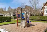 116 2418 AVON PLACE - thumbnail 38