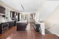 116 2418 AVON PLACE - thumbnail 8