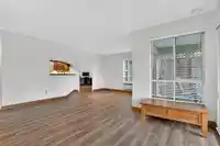 105 20110 MICHAUD CRESCENT - thumbnail 4