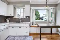 21678 MOUNTAINVIEW CRESCENT - thumbnail 11