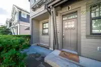 157 1290 MITCHELL STREET - thumbnail 3