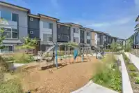 6 8430 203A STREET - thumbnail 18
