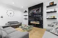10686 141A STREET - thumbnail 21