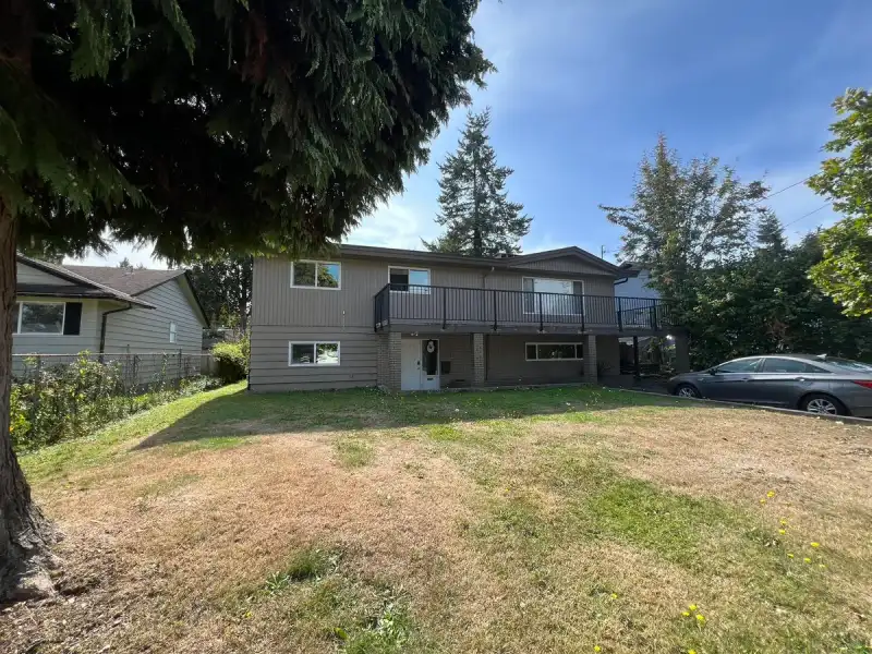 14678 106A AVENUE - photo 1 of 17