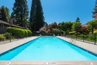 207 235 KEITH ROAD - thumbnail 16