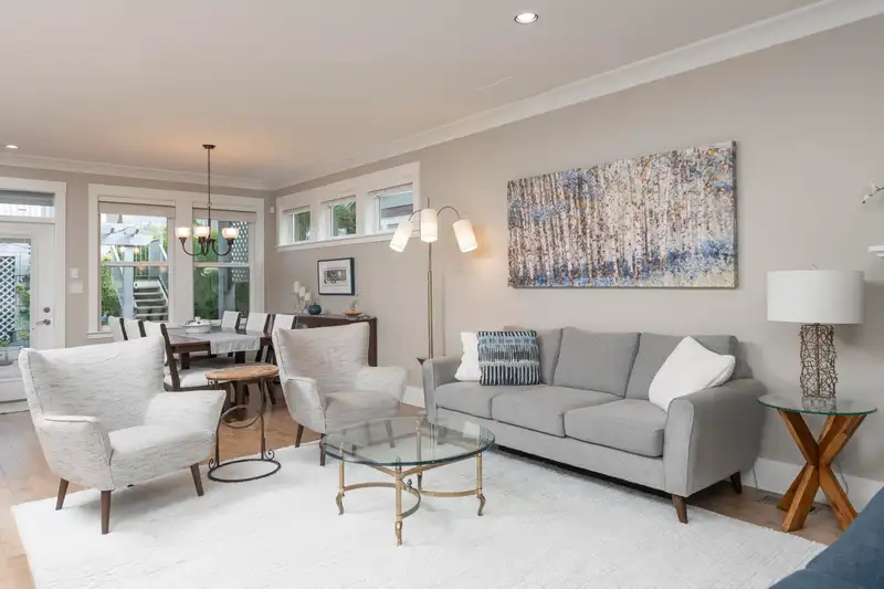 45226 NICOMEN CRESCENT - photo 4 of 40