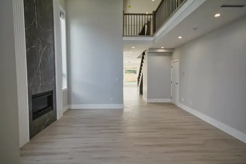 11911 DUNAVON PLACE - photo 4 of 28