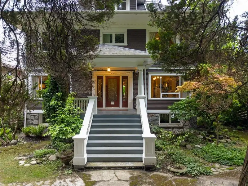 1859 NAPIER STREET - photo 1 of 40