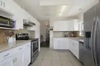 45 2023 WINFIELD DRIVE - thumbnail 8