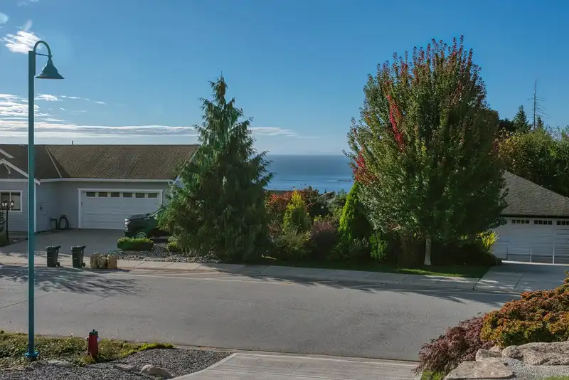 6252 ORACLE ROAD - photo 3 of 28