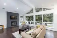 20580 48 AVENUE - thumbnail 2