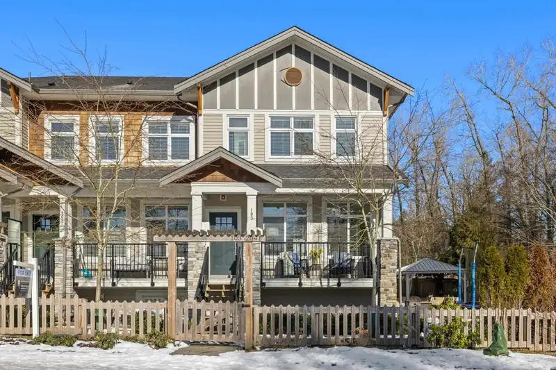 103 8217 204B STREET - photo 1 of 40