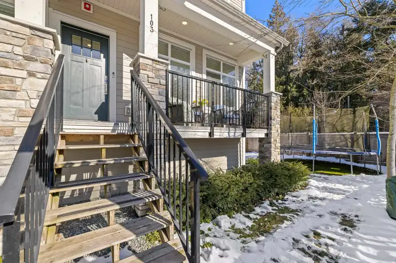 103 8217 204B STREET - photo 3 of 40