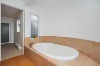 2240 YORK AVENUE - thumbnail 20