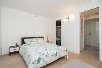 2240 YORK AVENUE - thumbnail 23
