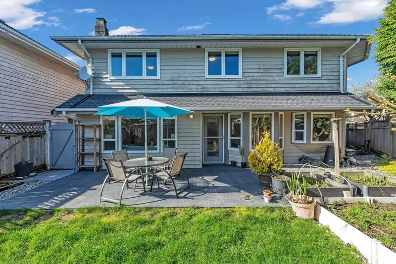 3611 KILBY COURT - photo 4 of 40