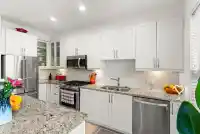 3 307 E 15TH STREET - thumbnail 18