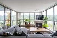 1601 290 NEWPORT DRIVE - thumbnail 4
