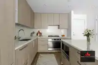 102 747 E 3RD STREET - thumbnail 10